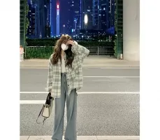 2022年新款早秋季别致小众上衣韩系衬衣格子长袖衬衫外套秋装女装